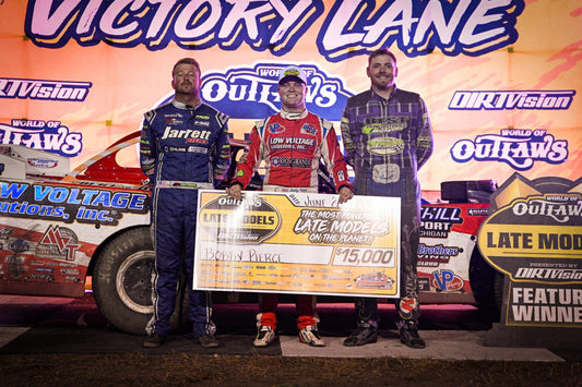 Bobby Pierce Claims $15,000 Payday with Outlaws at River Cities